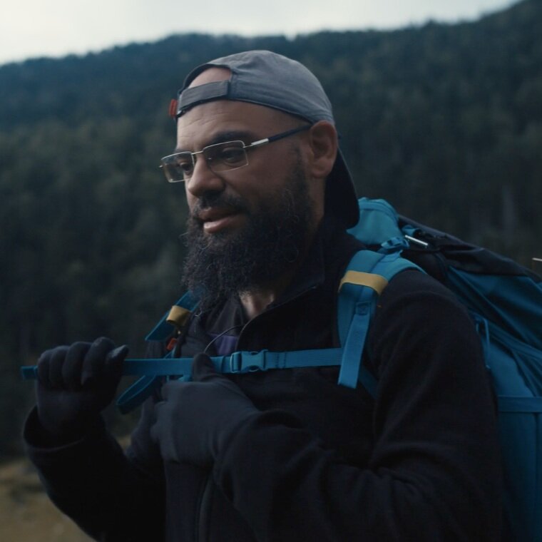 Samir Oueldi lors de sa traversée du GR10